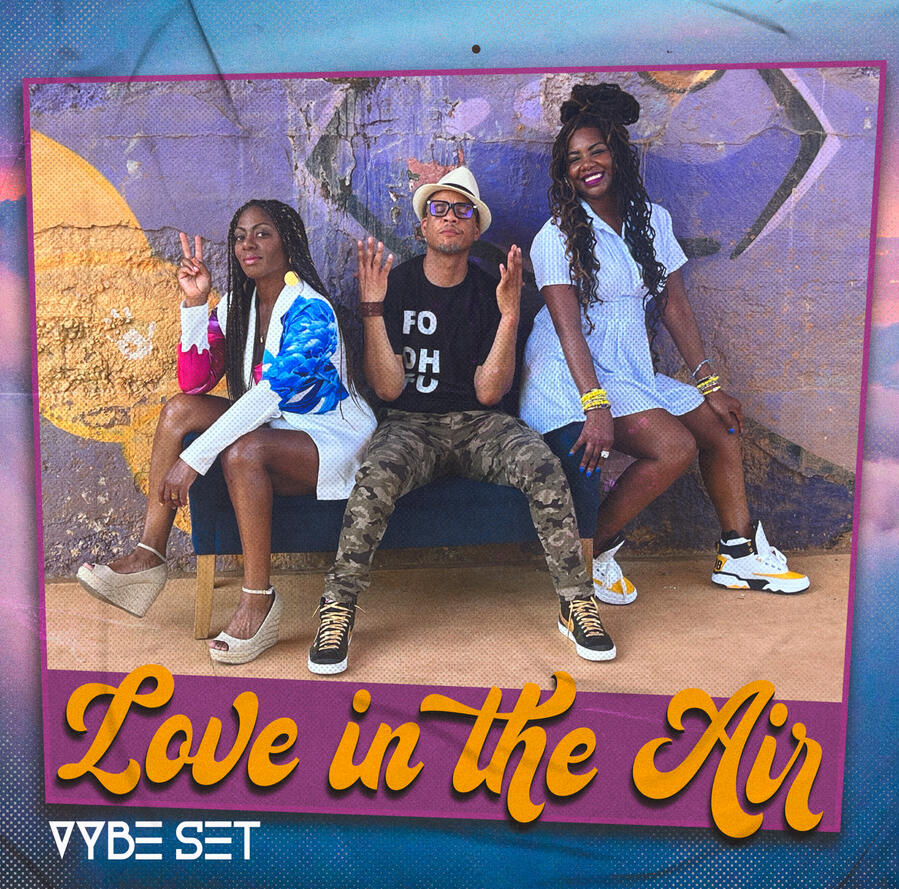 LOVE IN THE AIR VYBE SET